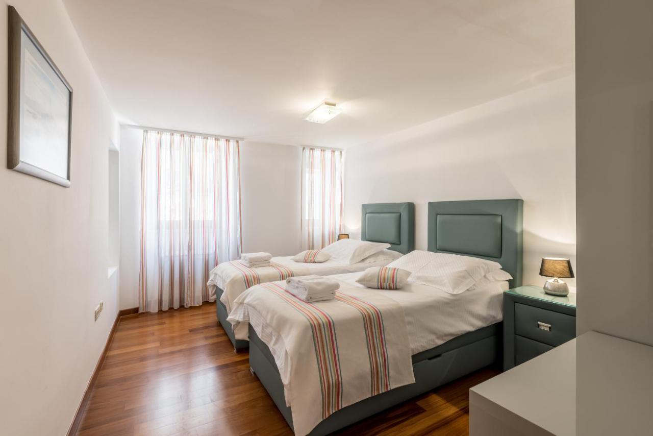 Peristil Apartment Split Bagian luar foto