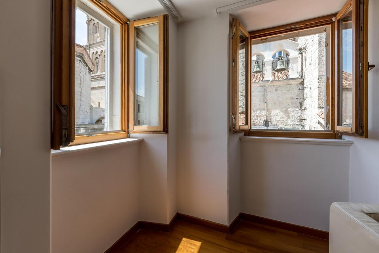 Peristil Apartment Split Bagian luar foto